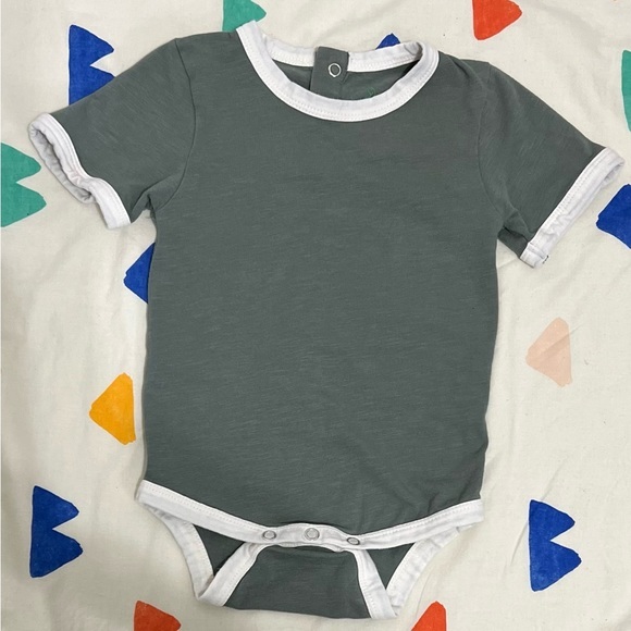 Kate Quinn Green Track Set - Picture 2 of 6